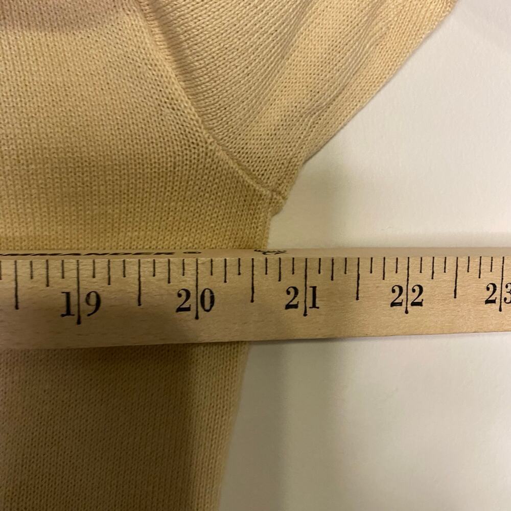 New Theory Short Sleeve Sweater Tee Wood Ash Beige Tan Cotton Size Small Preppy - Picture 9 of 11